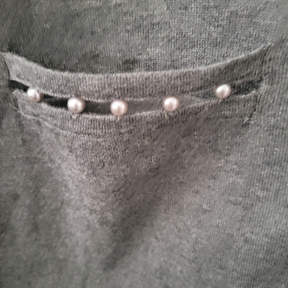 Avenue || 18/20 Gray Open Front Pearl Pockets Cardigan Sweater - Picture 5 of 9